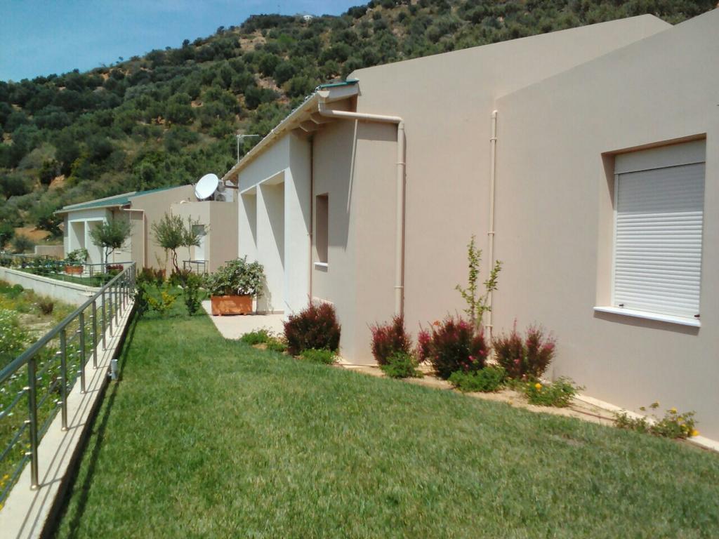 Aksos Suites Accessible Accommodation Agia  Zewnętrze zdjęcie